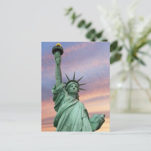 vrijheidsbeeld onder vivid sky briefkaart (Staand voorkant)