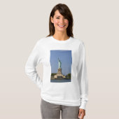 Vrijheidsbeeld op het eiland Liberty in New York T-shirt (Voorkant volledig)