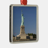 Vrijheidsbeeld op Liberty Island in New 2 Metalen Ornament (Rechts)