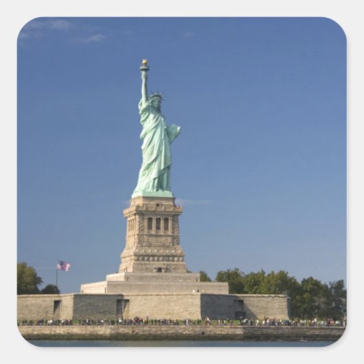 Vrijheidsbeeld op Liberty Island in New 2 Vierkante Sticker (Voorkant)