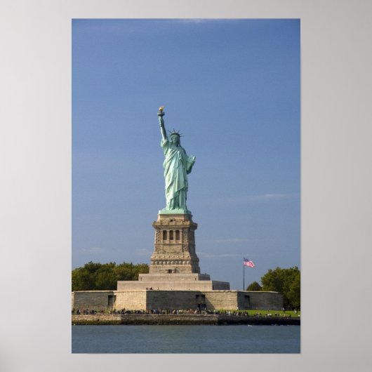 Vrijheidsbeeld op Liberty Island in New York Poster (Voorkant)
