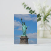 Vrijheidsbeeld tegen een blauwe hemel briefkaart (Staand voorkant)