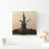 Vrijheidsbeeld Vierkante Klok (Huis)