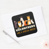 Vrijwilligers zijn een speciale noodhuls voor de f vierkante sticker (Envelop)