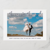 Vroege en gehuwde bruiloft Mr. & Mrs. Eerste Kerst Folie Uitnodiging (Voorkant)