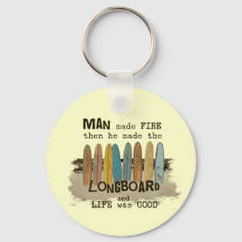 Vroege Man surfende Humor met langwerpborden Sleutelhanger