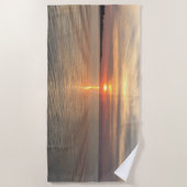 Vroege zonsondergang strand handdoek (Voorkant)