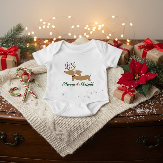 Vroegere en heldere Baby voor kerstmis met wiener Romper