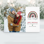 Vroegere en lichte kerstkaart<br><div class="desc">De moderne Merry & Bright kerstkaart is voorzien van een kleurrijke kerstregenboog met de woorden Merry & Bright met uw foto en persoonlijke groeten.</div>