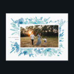 Vrolijk Abstract blauw bloemenkerst Feestdagenkaart<br><div class="desc">Vrolijk abstract blauw bloemig kerstvakantie design</div>