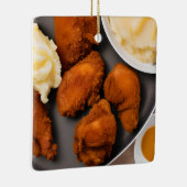 Vrolijk Cluckin 'Christmas Fried Chicken Keramisch Ornament (Rechts)