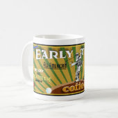 VROLIJK 'EARLY T-SHIRT TIME COFFEE' GOLFMERK KOFFIEMOK (Voorkant links)