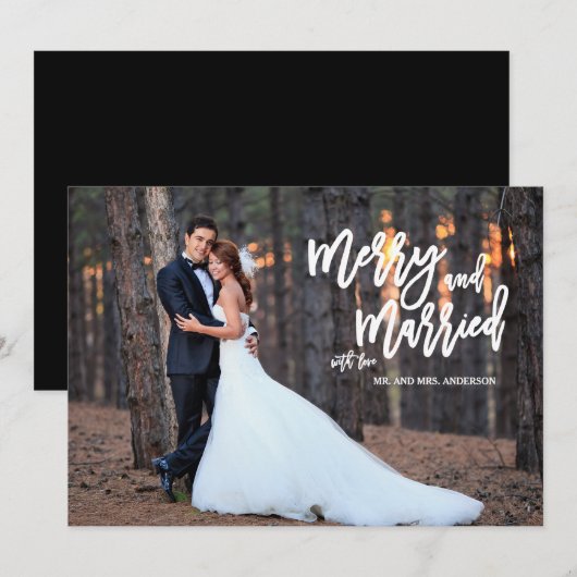 Vrolijk en getrouwd Brush Script Vakantie Fotokaar Feestdagenkaart (Voorkant / Achterkant)