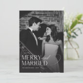 Vrolijk en getrouwd Foto Christmas Kaart (Staand voorkant)
