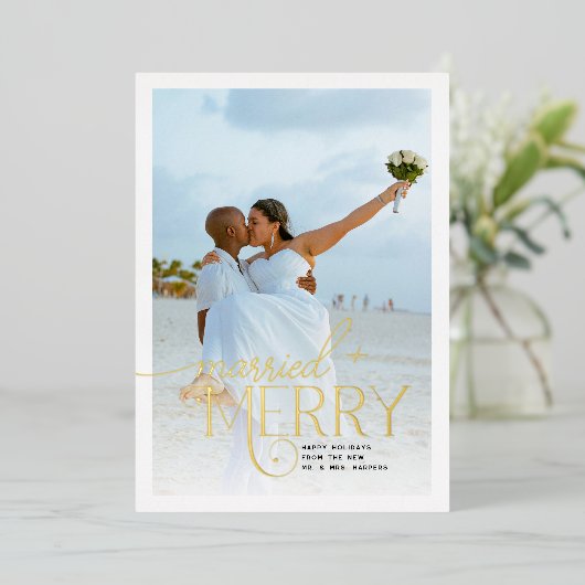 Vrolijk en getrouwd Foto Passen getrouwd Kerst Folie Feestdagenkaart (Staand Voorkant)