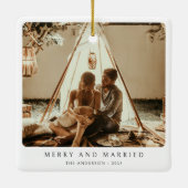 Vrolijk en getrouwd minimalistisch paar foto keramisch ornament (Achterkant)