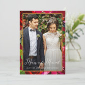 Vrolijk en getrouwd rode bloemige terug vakantie g feestdagenkaart (Staand voorkant)