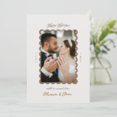 Vrolijk en getrouwd voor de eerste kerst feestdagenkaart (Staand voorkant)