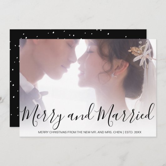 Vrolijk en getrouwd zwart-wit Pas getrouwd Elegant Feestdagenkaart (Voorkant / Achterkant)