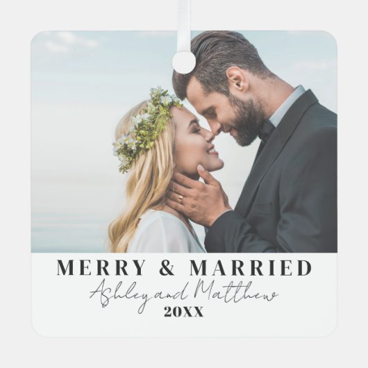 Vrolijk en getrouwde Passen getrouwd Kerstfoto Metalen Ornament (Voorkant)