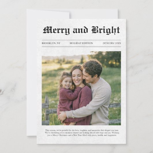 Vrolijk en helder krant Familie Foto Kerstmis Feestdagenkaart (Voorkant)