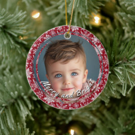 Vrolijk en helder sneeuwvlokken rood aangepaste ki keramisch ornament