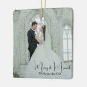 Vrolijk & Getrouwd 1e Kerstmis Bruiloft Foto Keramisch Ornament (Links)