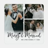 Vrolijk & Getrouwd Pas getrouwd Keepsake Christmas Metalen Ornament (Achterkant)