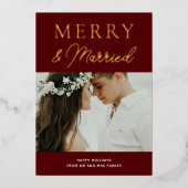 Vrolijk getrouwd rood goud script foto kerst folie feestdagenkaart (Voorkant)