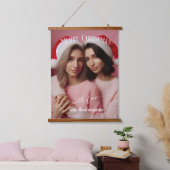 Vrolijk Kerst Lesbische Retro Roze | Aangepaste fo Hangend Wandkleed (Slaapkamer)