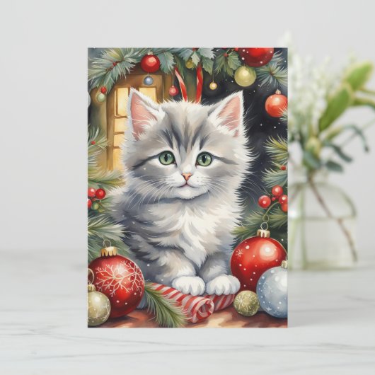Vrolijk Kerst Schattige Kitten met Ornamenten Feestdagenkaart (Staand voorkant)