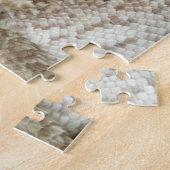 Vrolijk kerstcadeau met draak in een kersthat legpuzzel (Zijkant)