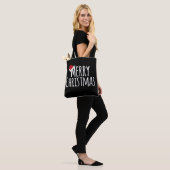Vrolijk kerstcadeautje met kerstcadeautje op wit tote bag (Op model)