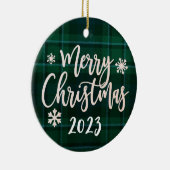 Vrolijk Kerstfeest 2023 Groen Plaid Keramisch Ornament (Rechts)