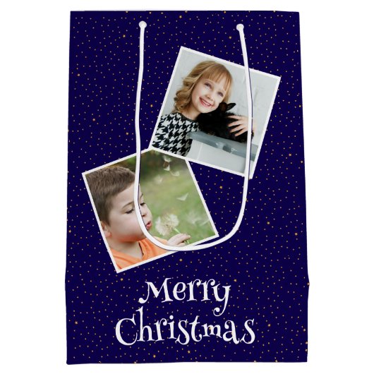 Vrolijk kerstfeest 2 aangepaste foto's en sterren medium cadeauzakje (Achterkant)