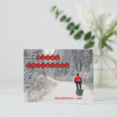 Vrolijk kerstfeest - Biker die de boom mee naar hu Feestdagenkaart (Staand voorkant)