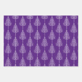 Vrolijk kerstfeest, bomen, polka-stippen paarse va inpakpapier vel (Voorkant)