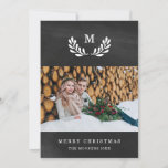 Vrolijk kerstfeest | Chalkboard Kijk met foto Feestdagenkaart<br><div class="desc">Deze superslanke vakantiekaart is voorzien van twee van uw persoonlijke foto's,  met een witte laurel rond uw monogram op een zwarte achtergrond.</div>