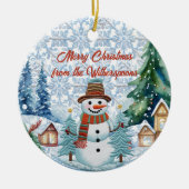 Vrolijk Kerstfeest Charmante Sneeuwman Village Mon Keramisch Ornament (Voorkant)