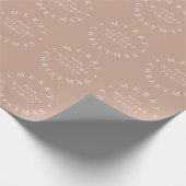 Vrolijk Kerstfeest Custom Name Beige Holiday Cadeaupapier (Hoek)