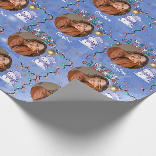 Vrolijk kerstfeest een cirkel foto en naam sneeuwp cadeaupapier (Hoek)