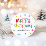 Vrolijk kerstfeest en feestelijke feestdag ronde sticker<br><div class="desc">Vrolijk kerstplezier en feestelijke kleurrijke vakantie Classic Ronde Sticker</div>
