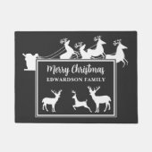 Vrolijk kerstfeest familienaam kerstman en hert deurmat (Voorkant)