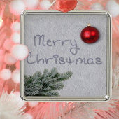 Vrolijk kerstfeest geschreven in de sneeuw metalen ornament