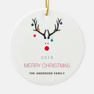 Vrolijk kerstfeest grappige rendierfamilie witte r keramisch ornament