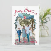 Vrolijk kerstfeest Holly Berry Aangepaste foto Arc Feestdagenkaart (Staand voorkant)