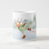 Vrolijk kerstfeest Ice Skating Deer in de winter Grote Koffiekop (Voorkant)