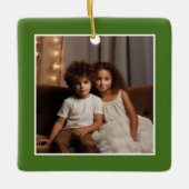 Vrolijk kerstfeest met 1 foto - groen enkelzijdig keramisch ornament (Voorkant)