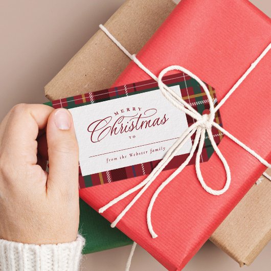Vrolijk kerstfeest met elegant gepersonaliseerde v cadeaulabel