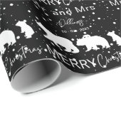 Vrolijk kerstfeest Mr & Mrs Polar Beer Family Blac Cadeaupapier (Rol Hoek)